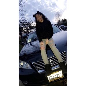 Meet your Posher, Aneesa